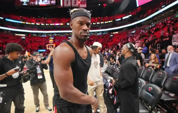 安东尼断言：巴特勒沦为热火毒瘤，老板极度不满！